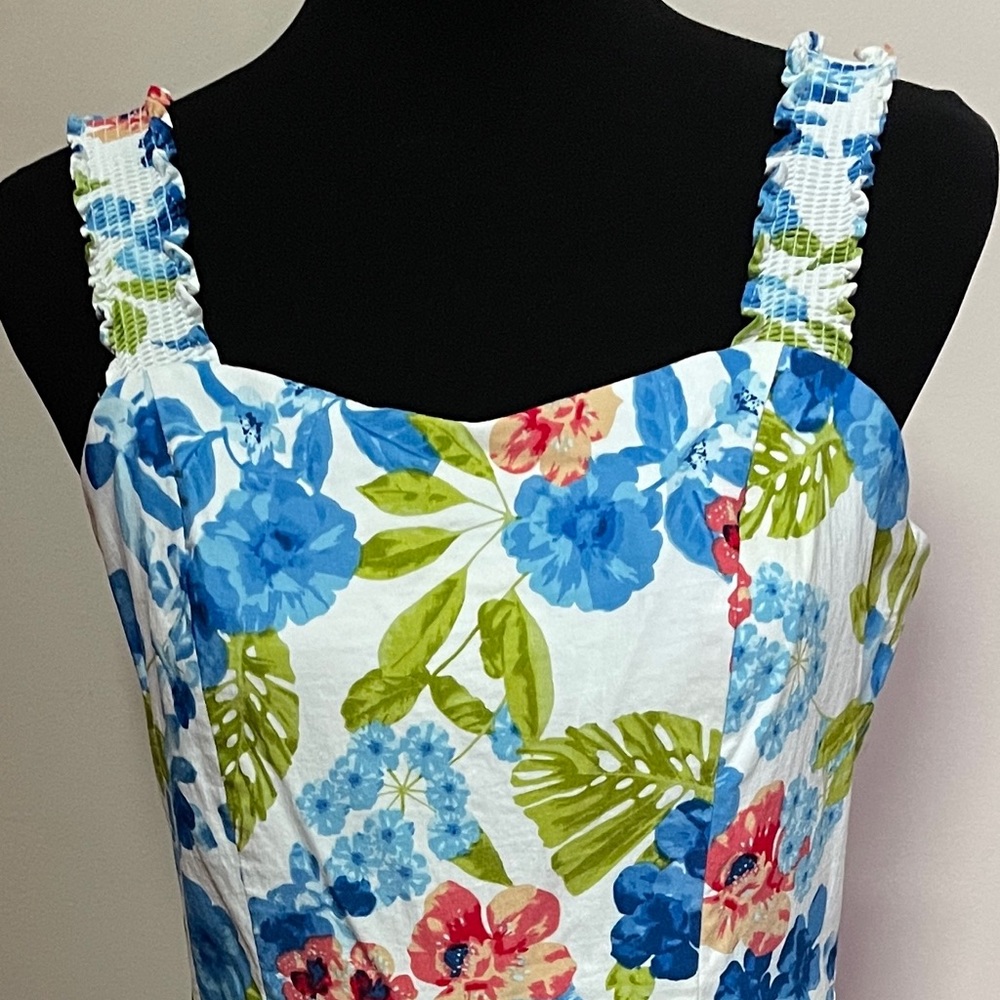NWOT Beautiful Floral Roz & Ali Summer Dress with Ruffle Straps. Size 12